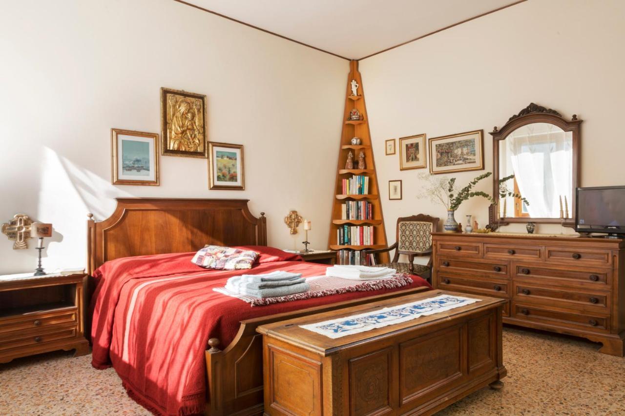 La Duchessa - The Duchess Casa Privata Con Parcheggio Apartment Volterra Exterior photo